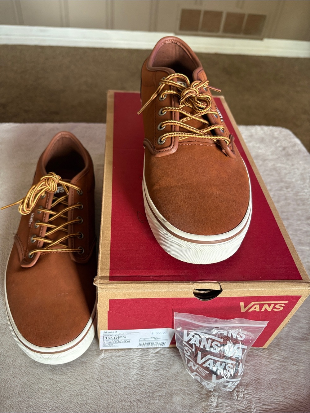Vans Men's Atwood Rust Brown Leather Low-Top Sneakers